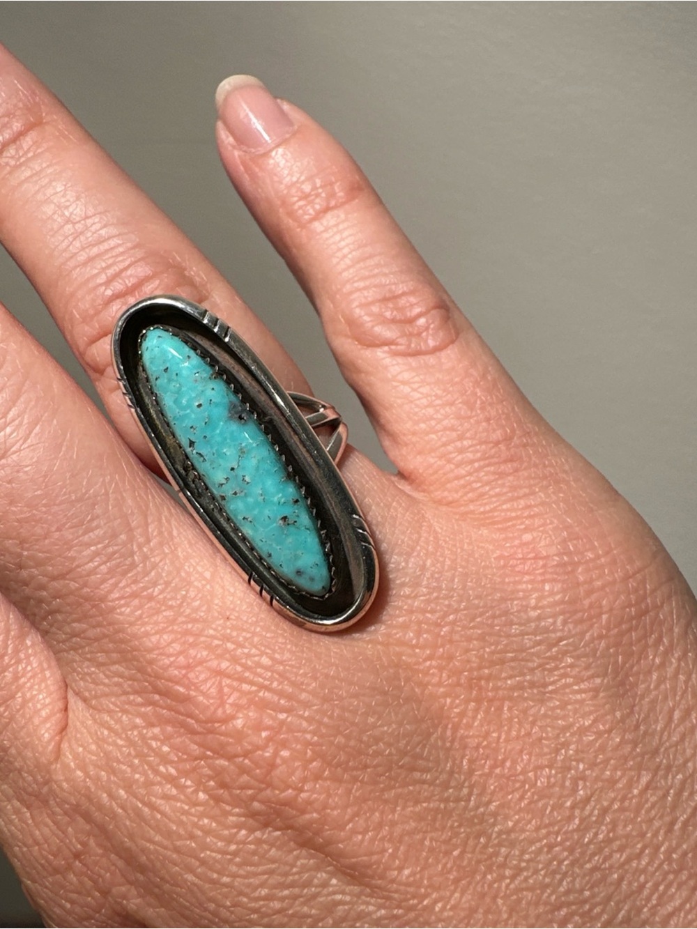 Amazing Navajo Elongated GORGEOUS Sterling Silver Turquoise Ring Size 7 - Picture 3 of 9